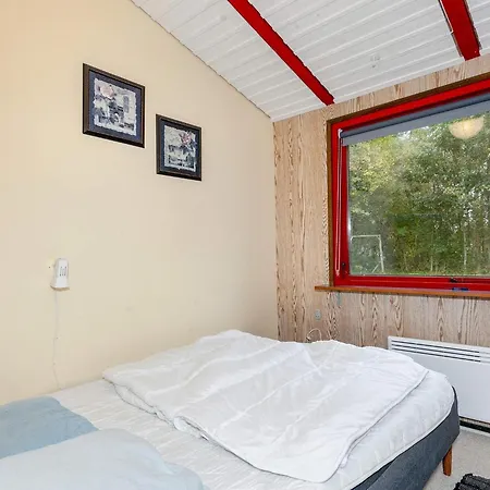 בית נופש 6 Person In Laeso